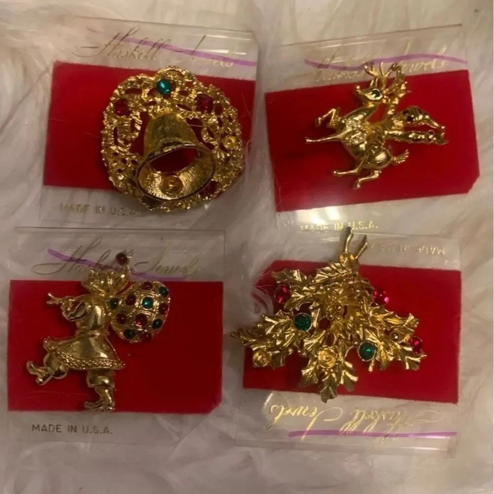 4 Vintage Haskell Jewels Christmas  Rhinestone Gold Tone Brooches